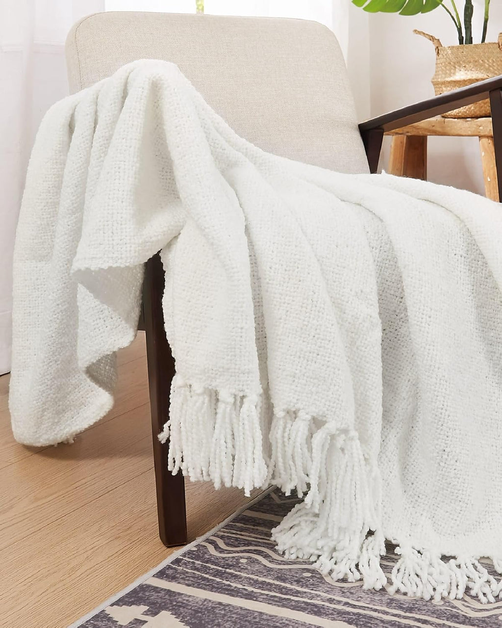 Loom White Chunky Boucle Throw 50"×70"