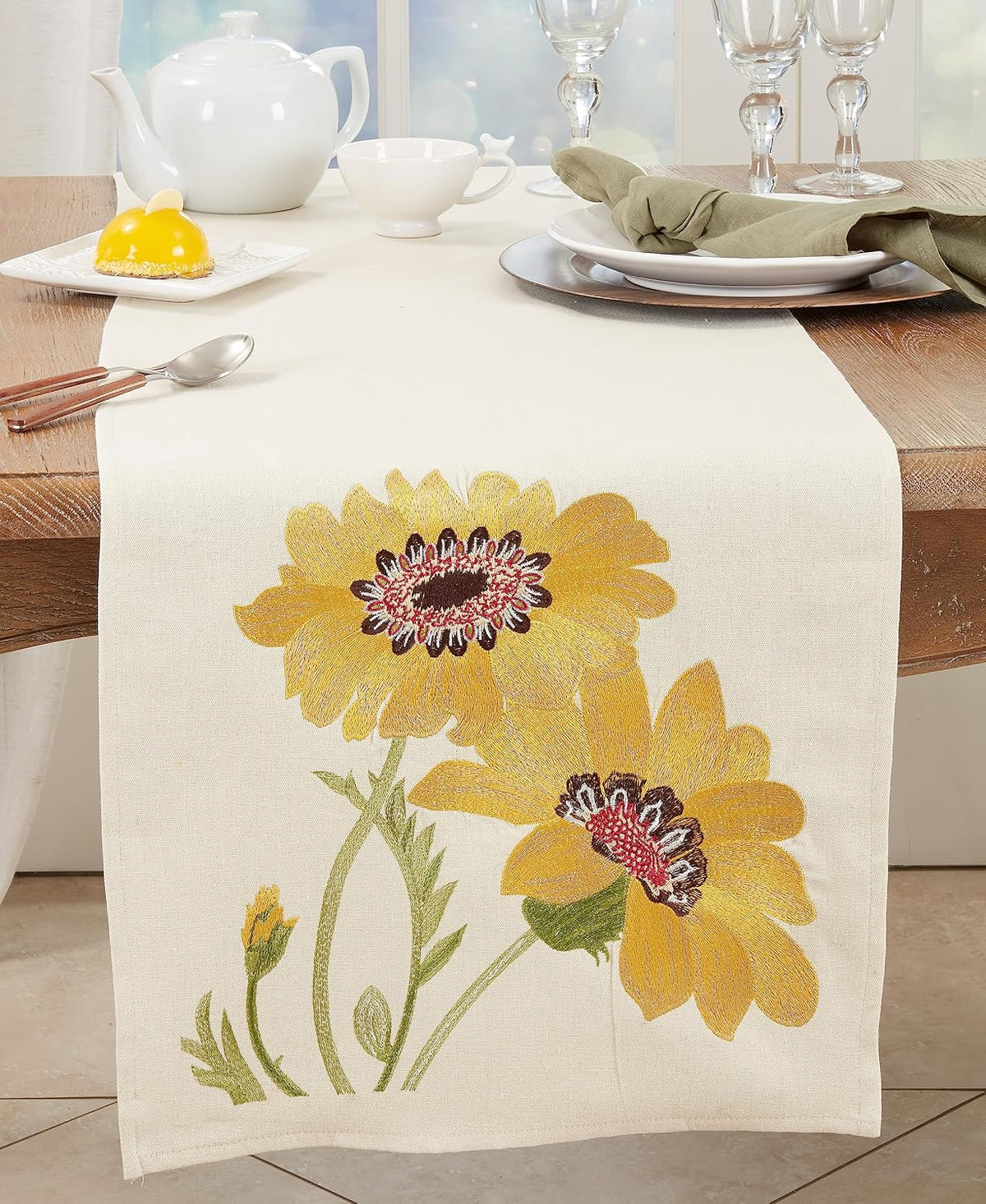 Spring‑Charm Embroidered Floral Table Runner